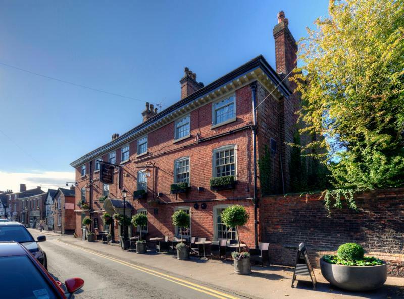 Angel @ Kingst Hotel Knutsford Bagian luar foto